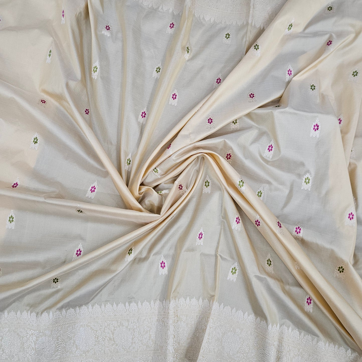 Creme Pure Silk Saree