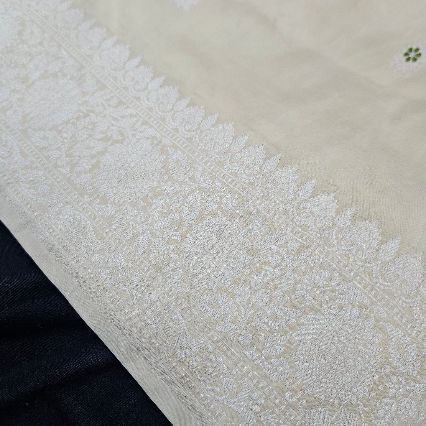 Creme Pure Silk Saree