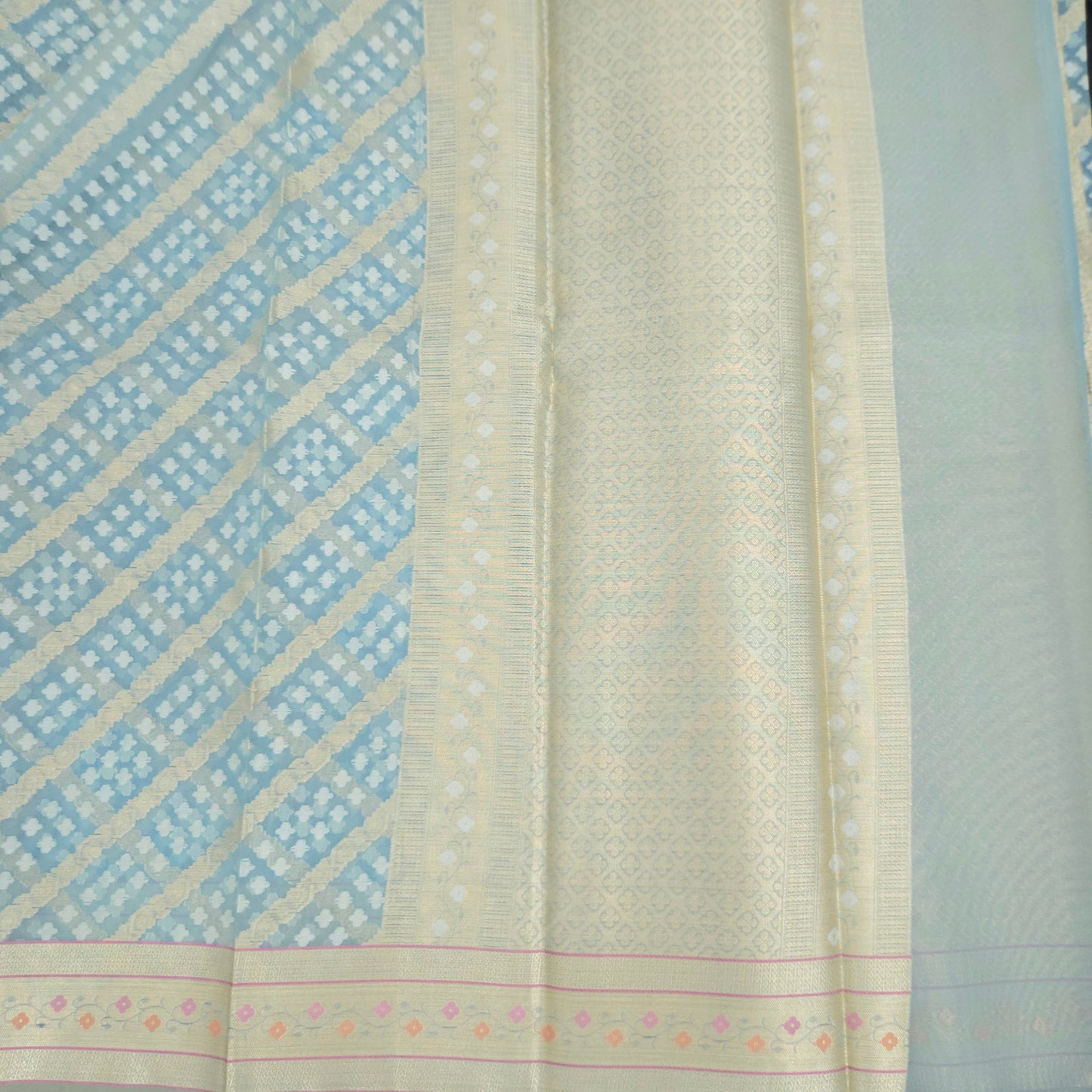 Firozi Blue Meenakri Border Saree