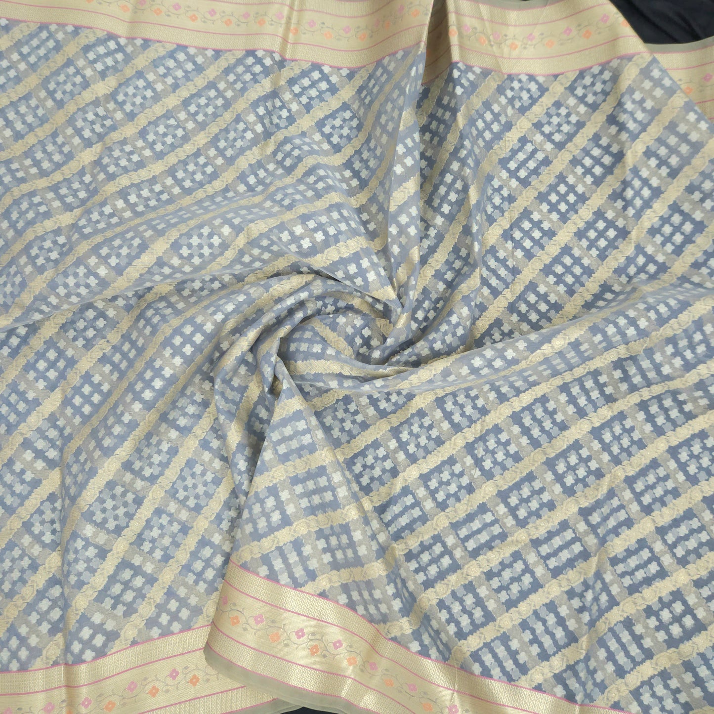 Grey Kohra Saree