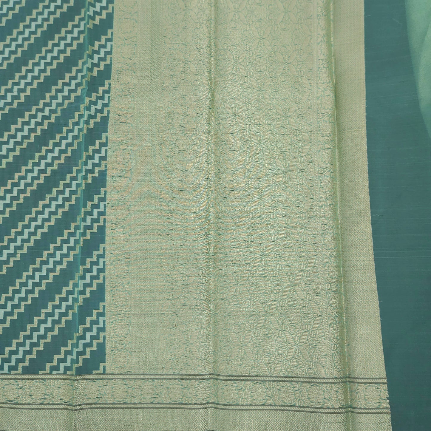 Firozi Blue Kohra Saree