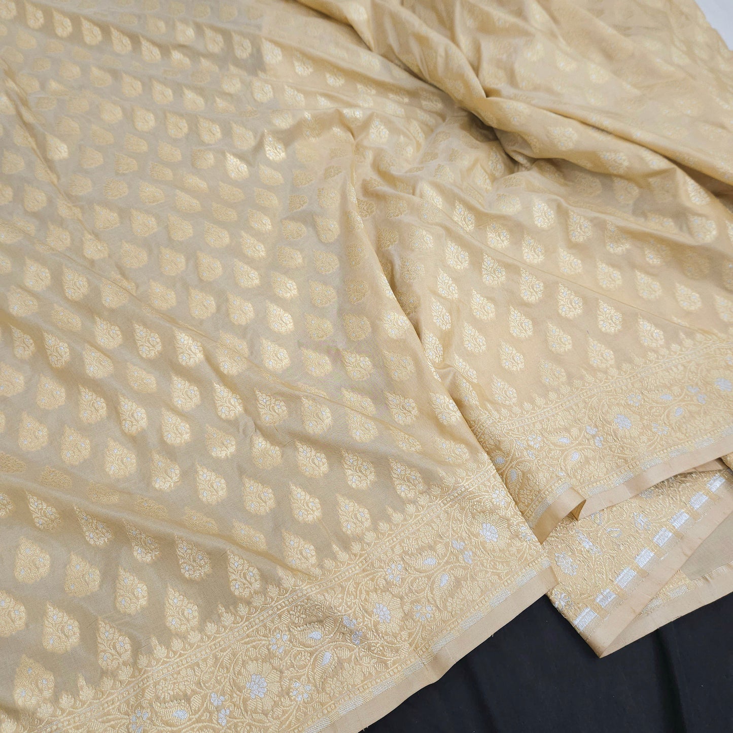 Off White Pure Silk Saree